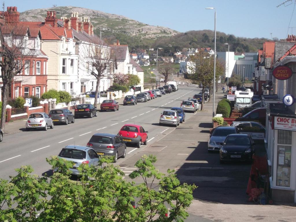 The Tilstone Guest House Llandudno Quarto foto